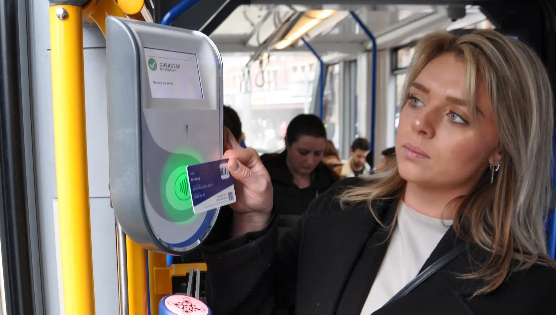 Inchecken in het OV met de zakelijke Gaiyo mobiliteitskaart